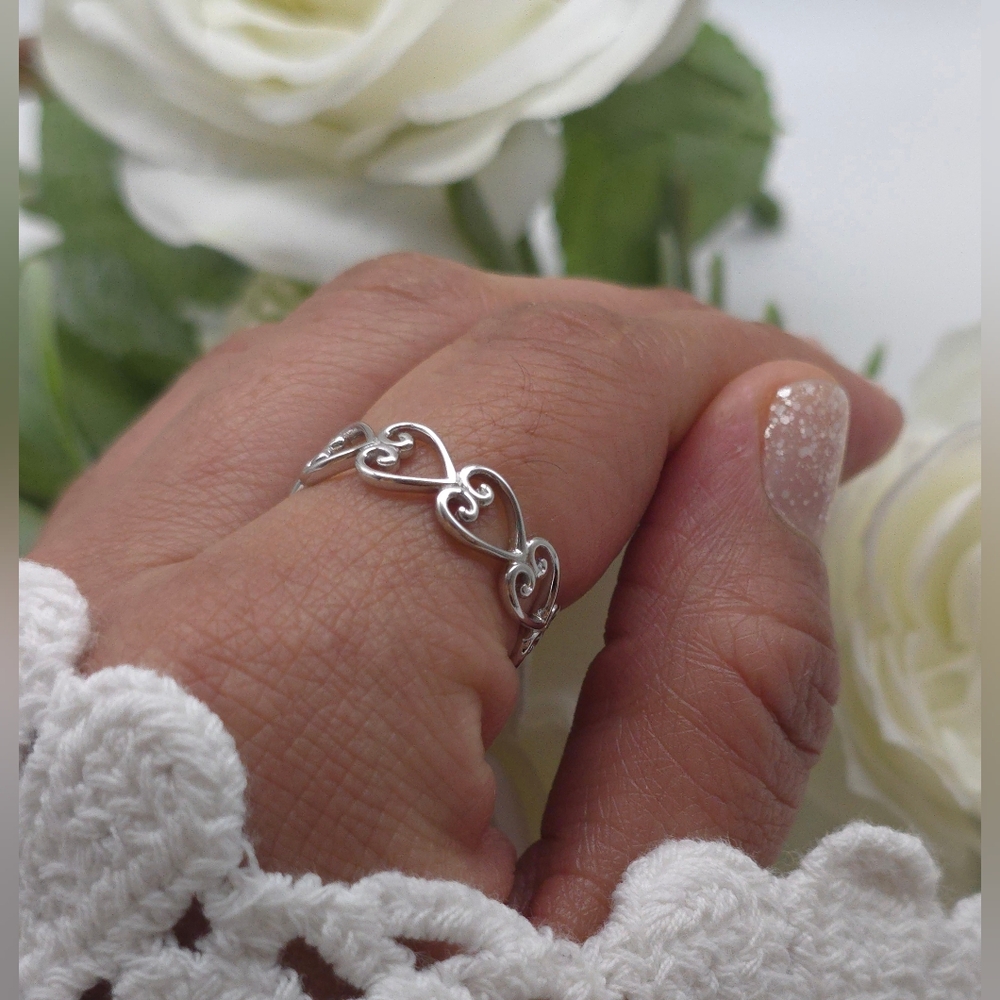 🥰 ENDLESS LOVE STERLING SILVER RING - Picture 5 of 8